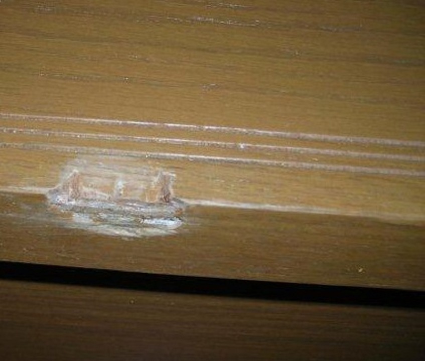 キズの追加階段の床